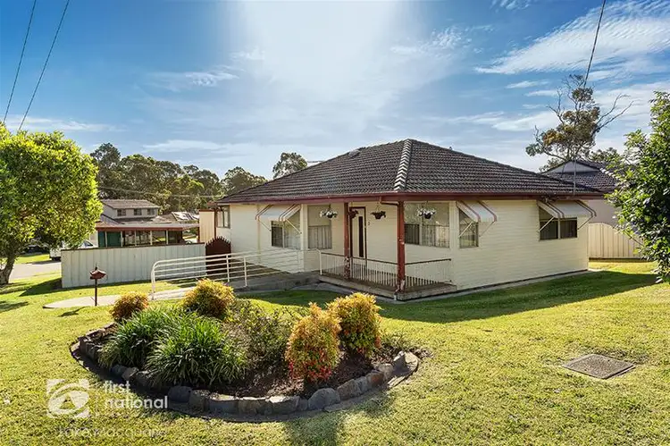 2 Raggatt Crescent, Edgeworth NSW 2285