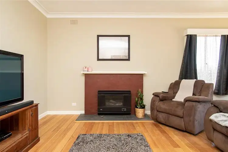Fifth view of Homely house listing, 33 San Mateo Avenue, Mildura VIC 3500