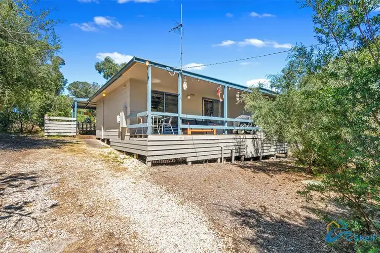 20 Goodlett Avenue, Loch Sport VIC 3851