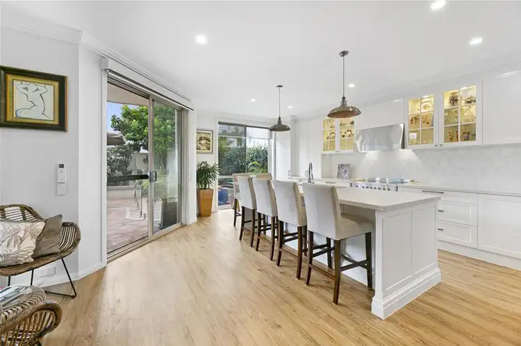 Fourth view of Homely villa listing, 1/39 Hughes Avenue, Main Beach QLD 4217