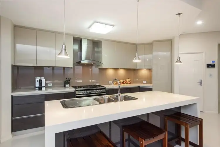 Fifth view of Homely house listing, 8 Summit View, Mount Richon WA 6112