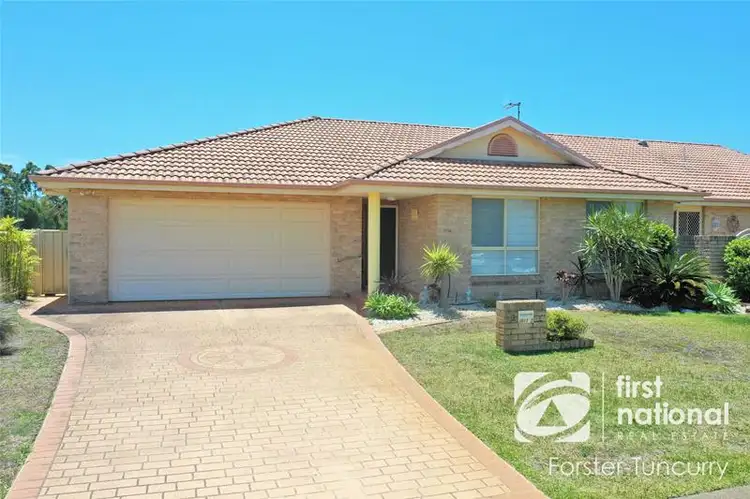Main view of Homely villa listing, 2/2 Viola Circuit, Tuncurry NSW 2428