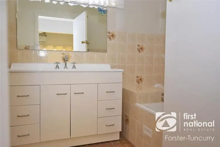 Sixth view of Homely villa listing, 1/27 Wallis Street, Tuncurry NSW 2428