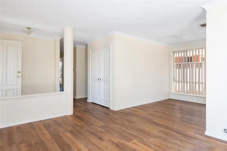 Fourth view of Homely house listing, 2/12 Carlyle Court, Boulder WA 6432