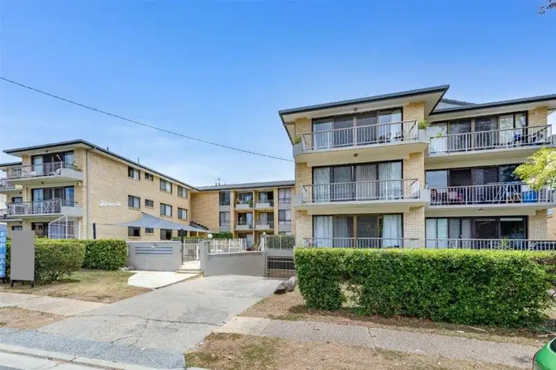 Main view of Homely apartment listing, 8/26 Stanhill Drive, Chevron Island QLD 4217