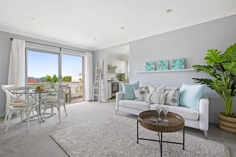 Main view of Homely unit listing, 11/2-6 Banksia Street, Dee Why NSW 2099