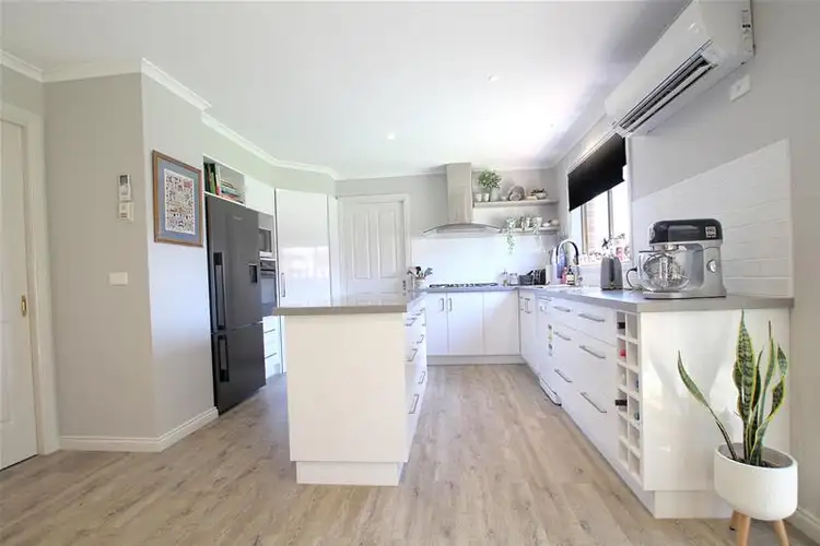 Second view of Homely house listing, 2 Neathfield Court, Warrnambool VIC 3280