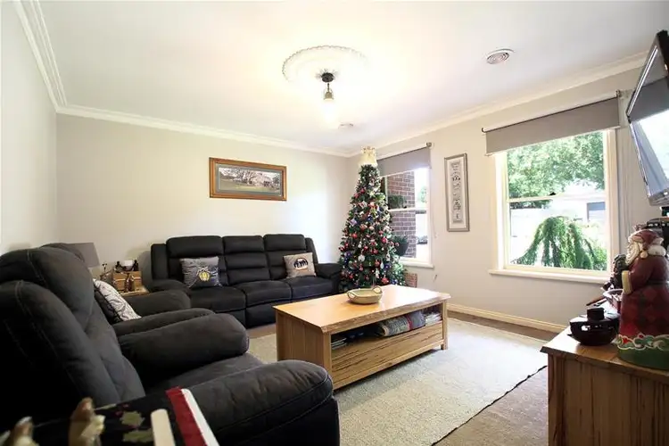 Fourth view of Homely house listing, 2 Neathfield Court, Warrnambool VIC 3280