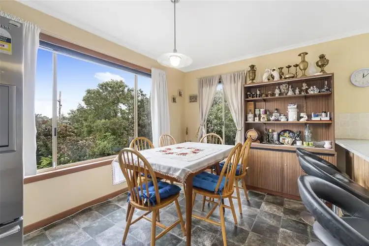 Fifth view of Homely house listing, 7 White Crescent, Loch Sport VIC 3851