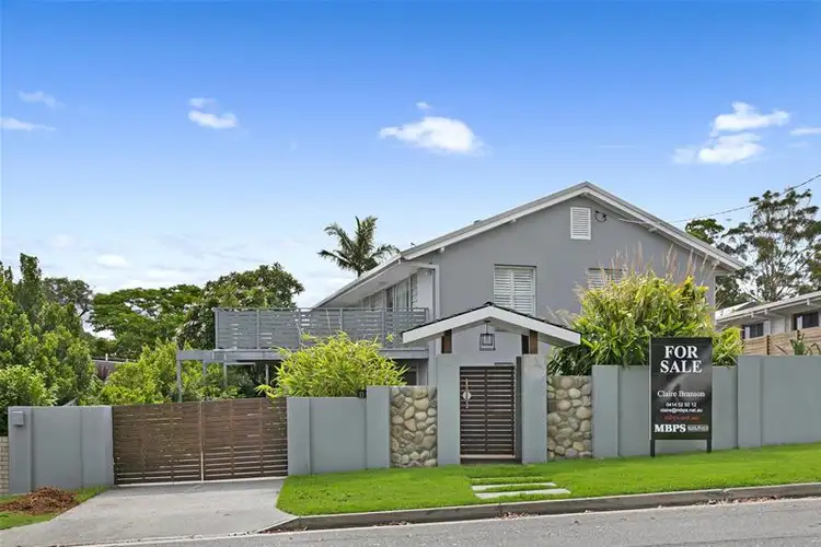 23 Petersen Avenue, Southport QLD 4215