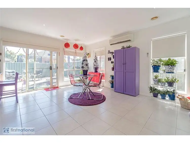 Seventh view of Homely house listing, 31 Chelsworth Loop, Craigieburn VIC 3064
