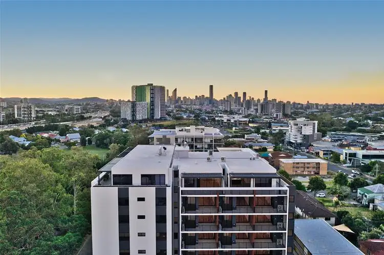 402/9 Zillah Street, Greenslopes QLD 4120