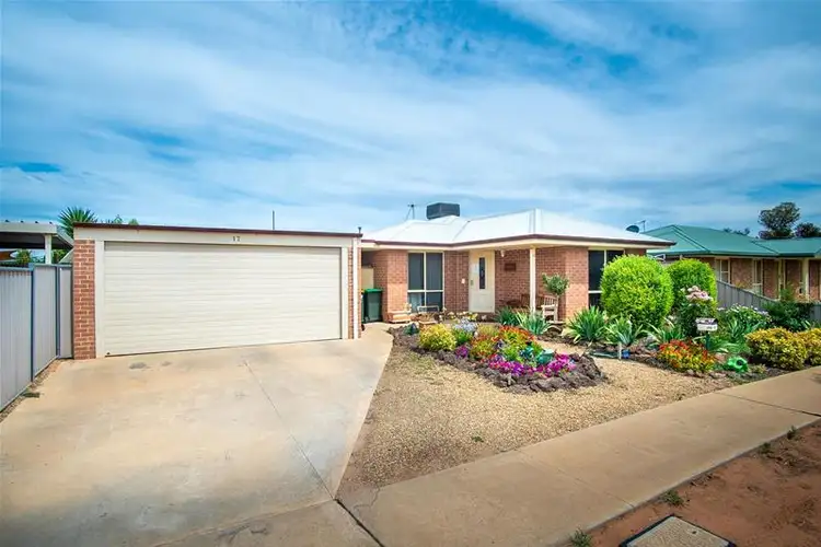 17 Olivewood Drive, Mildura VIC 3500