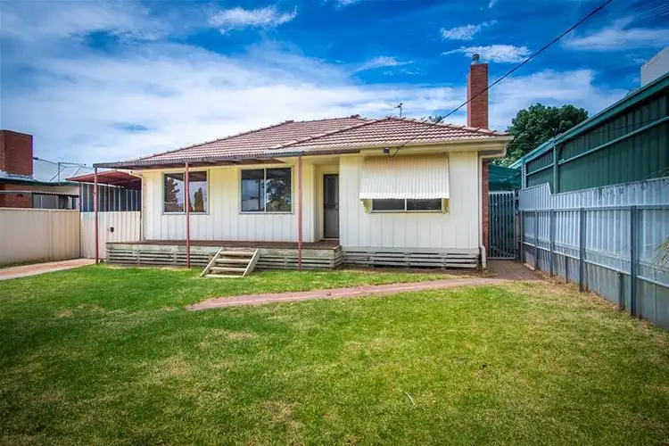8 Brian Crescent, Mildura VIC 3500