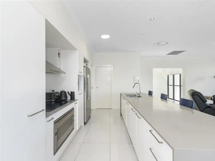 Sixth view of Homely apartment listing, 7/2 Tallebudgera Drive, Palm Beach QLD 4221
