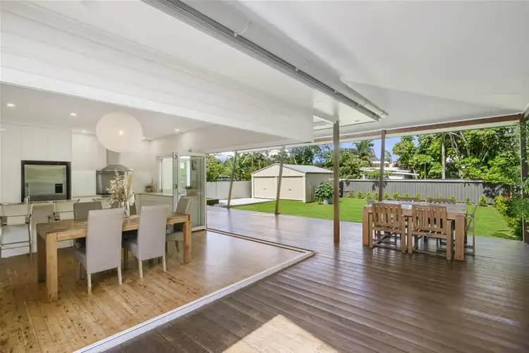 7 Currumbin Creek Road, Currumbin Waters QLD 4223