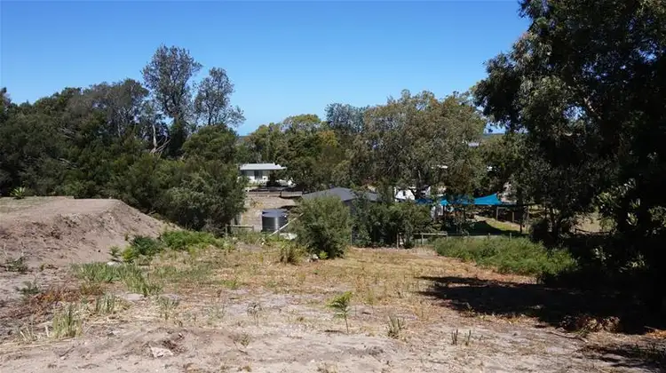 394 National Park Road, Loch Sport VIC 3851