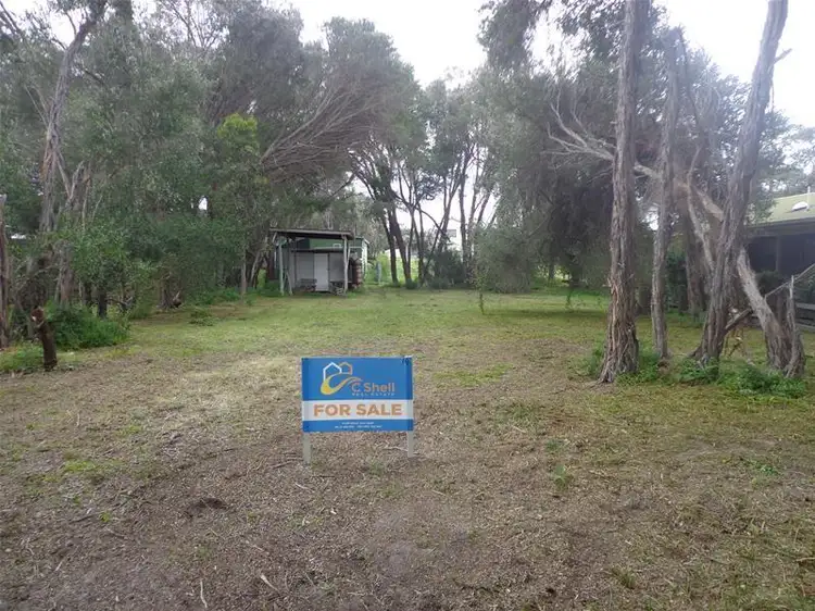 14 Cove Street, Loch Sport VIC 3851