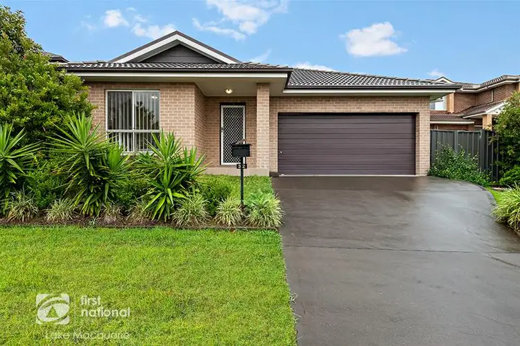 32 Shipley Street, Cameron Park NSW 2285