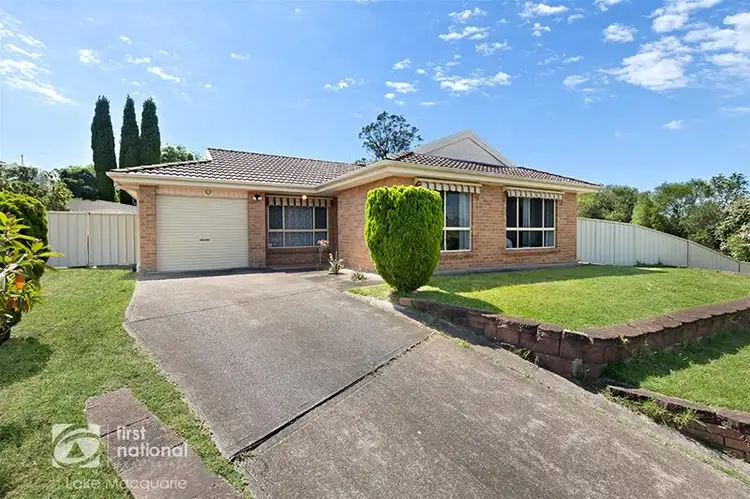 4 Hilldale Drive, Cameron Park NSW 2285