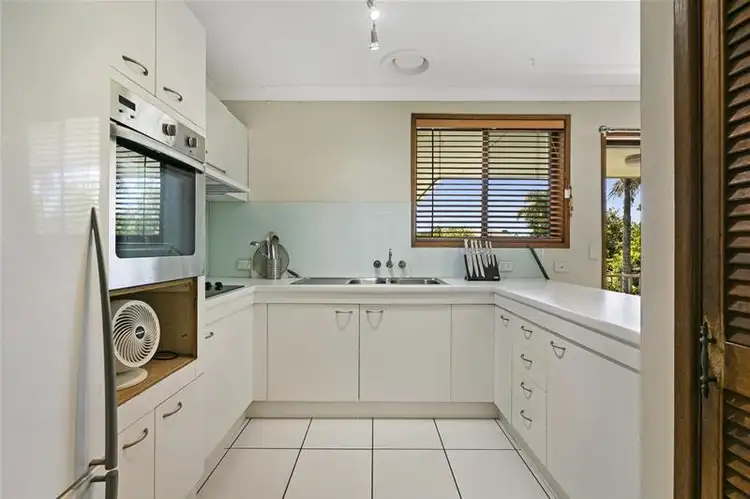 Fifth view of Homely unit listing, 6/5 Lind Avenue, Palm Beach QLD 4221