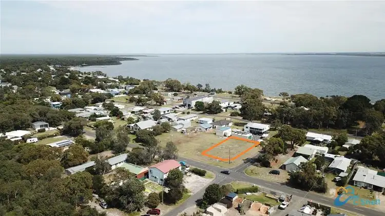 57 Sanctuary Road, Loch Sport VIC 3851