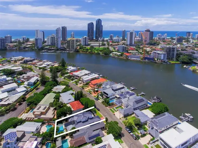 79 Amalfi Drive, Isle Of Capri QLD 4217