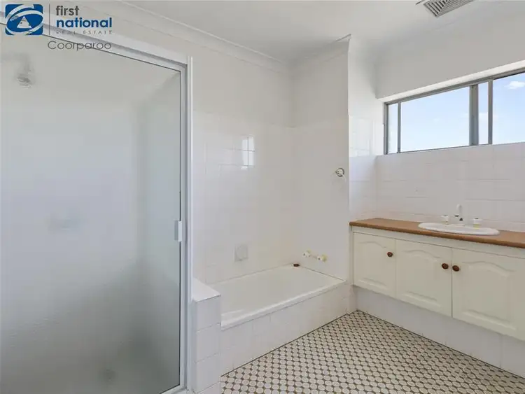 Sixth view of Homely apartment listing, 6/21 Rialto Street, Coorparoo QLD 4151