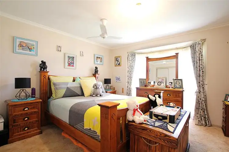 Sixth view of Homely house listing, 1 Caroville Drive, Warrnambool VIC 3280