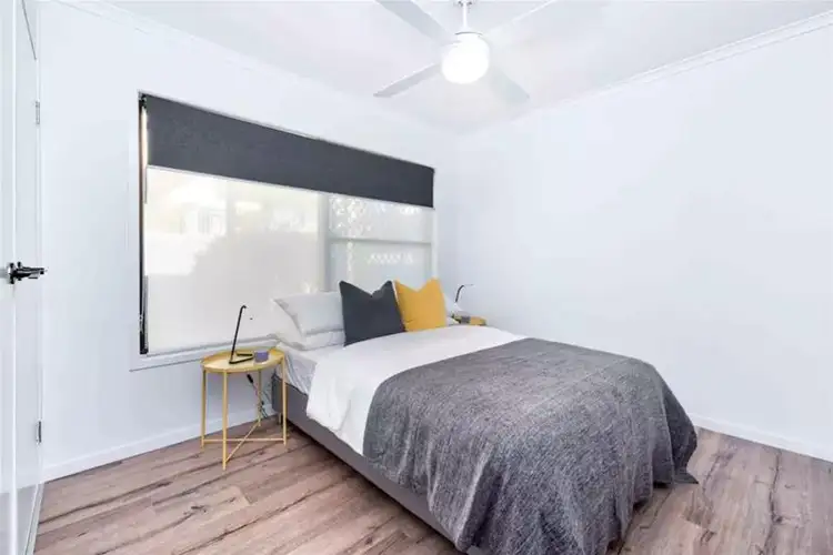 Fourth view of Homely block of units listing, 9 Cronin Avenue, Main Beach QLD 4217
