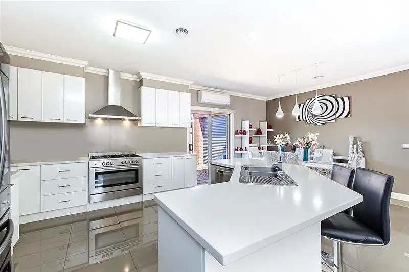 Main view of Homely house listing, 5 Chenoweth Court, Warrnambool VIC 3280