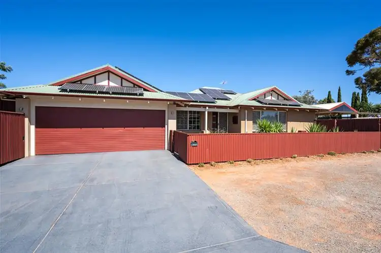 200A Davis Street, Victory Heights WA 6432