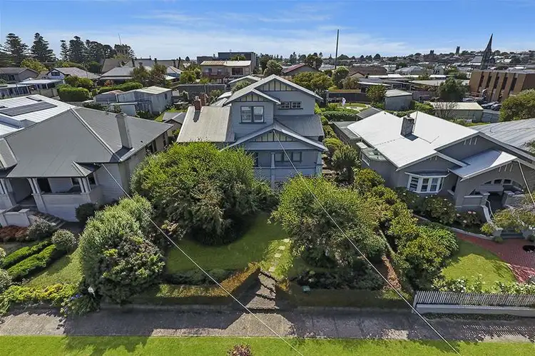 8 Ellerslie Grove, Warrnambool VIC 3280