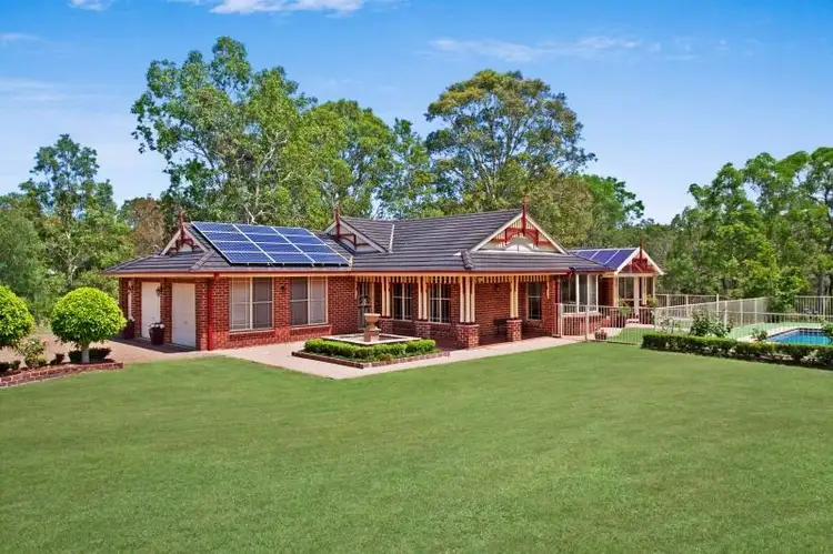 18 Walter Parade, Black Hill NSW 2322