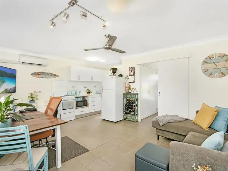 Main view of Homely apartment listing, 5/18 Sarawak Avenue, Palm Beach QLD 4221