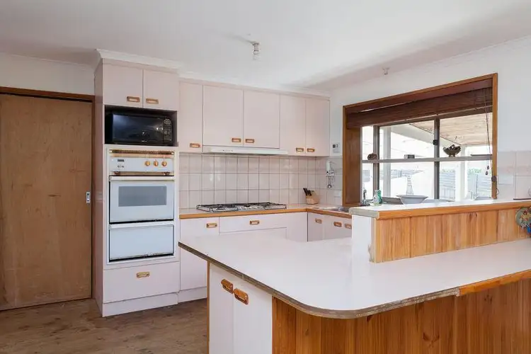 Fifth view of Homely house listing, 23 Bayvista Rise, Somerville VIC 3912