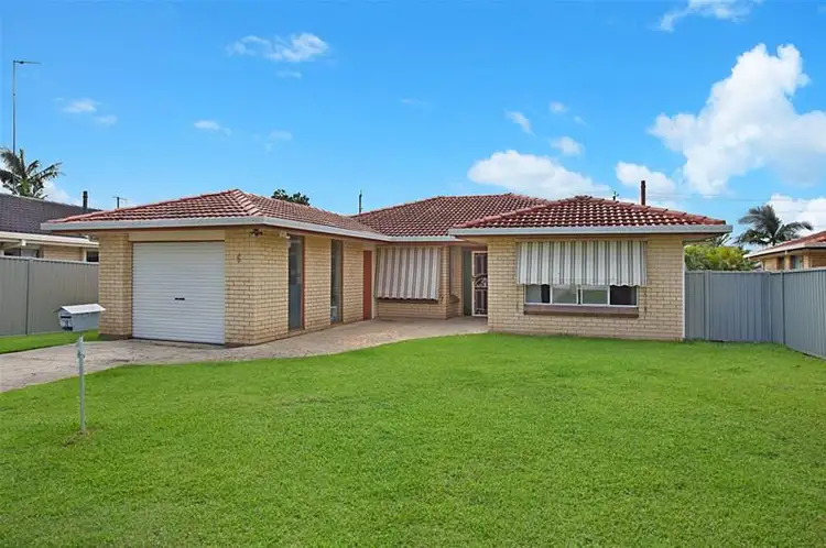 Second view of Homely house listing, 6 Bunya Place, Palm Beach QLD 4221