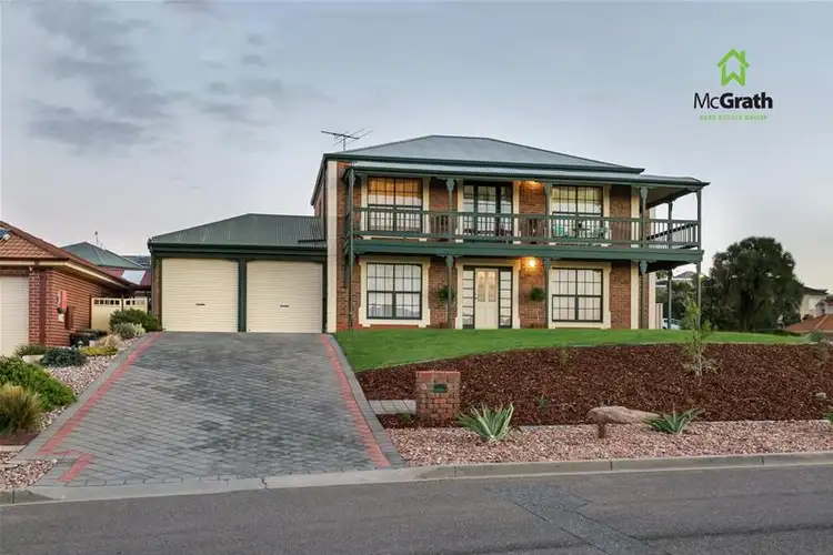 8 Gull Street, Hallett Cove SA 5158