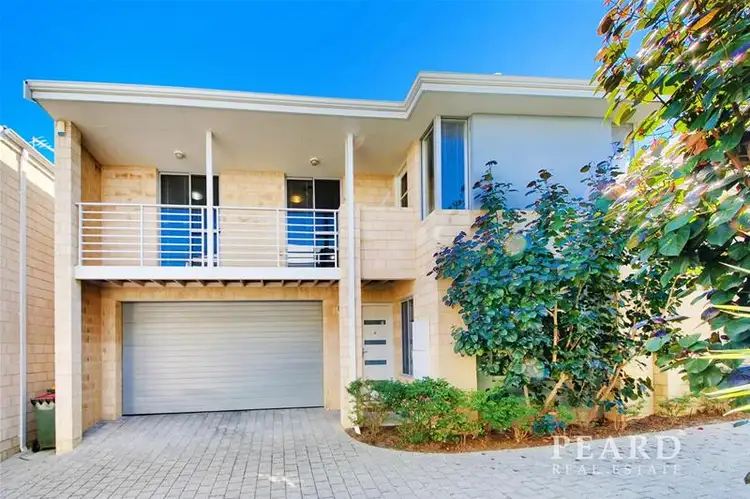 69B Duke Street, Scarborough WA 6019