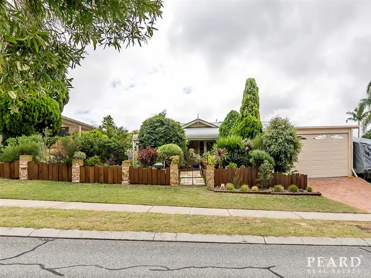 20 Castlegate Way, Woodvale WA 6026