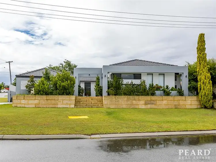 2 Caitup Place, Hillarys WA 6025