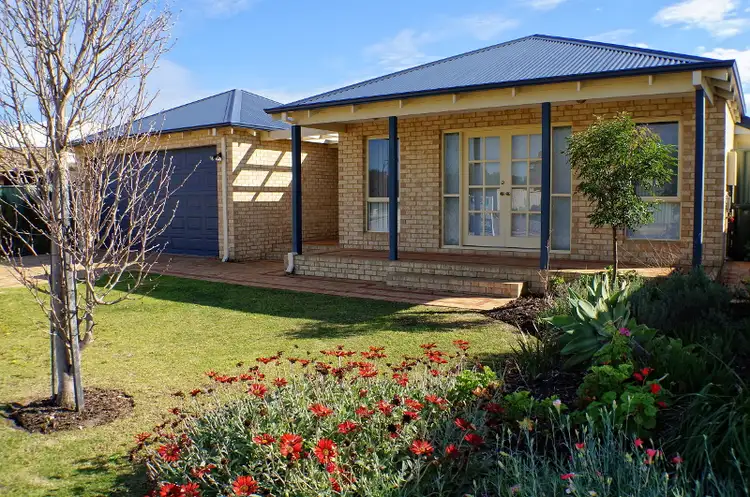 9 Woodstock Turn, Ravenswood WA 6208