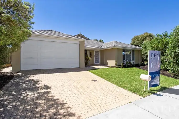 24 Farmaner Parkway, Ellenbrook WA 6069