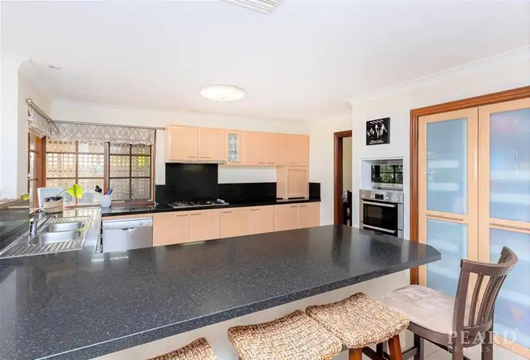 31 Herreshoff Ramble, Ocean Reef WA 6027