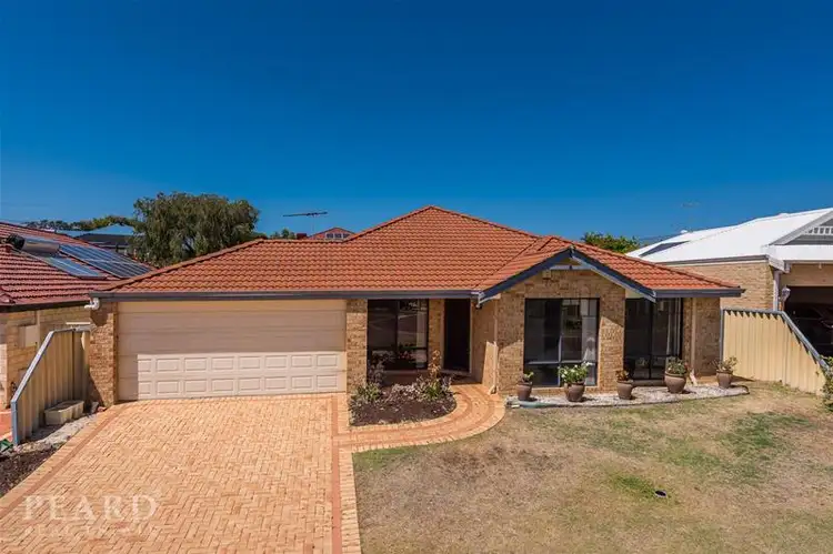 2 Brewis Court, Heathridge WA 6027