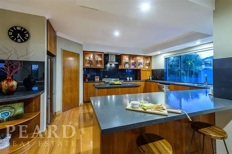 Seventh view of Homely house listing, 32 Fineview Crescent, Carramar WA 6031