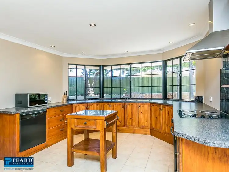 21 Skiff Way, Heathridge WA 6027