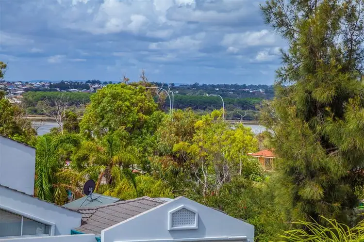Second view of Homely house listing, 3 Derwent Meander, Joondalup WA 6027