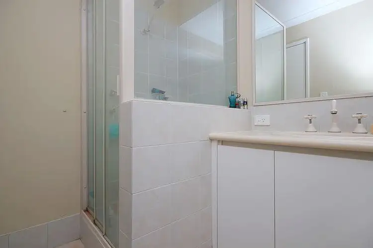 Fifth view of Homely house listing, 7/7 Warlu Place, High Wycombe WA 6057