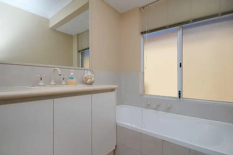 Sixth view of Homely house listing, 7/7 Warlu Place, High Wycombe WA 6057